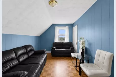 115 Thompson St, New Bedford, MA 02740 - Photo 28
