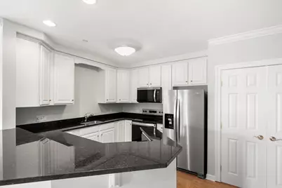 210 Chickering #307A, North Andover, MA 01845 - Photo 2