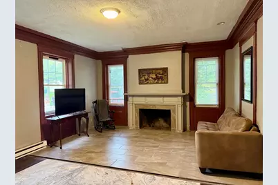 54 Ridgewood Pl, Springfield, MA 01105 - Photo 6
