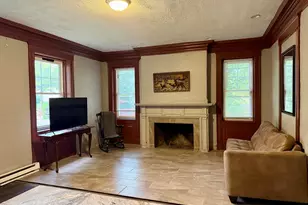 54 Ridgewood Pl, Springfield, MA 01105 - Photo 6