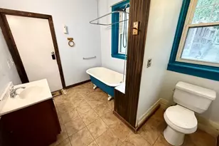 54 Ridgewood Pl, Springfield, MA 01105 - Photo 26