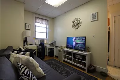 120 Babcock St #32B, Brookline, MA 02446 - Photo 2