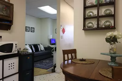 120 Babcock St #32B, Brookline, MA 02446 - Photo 6
