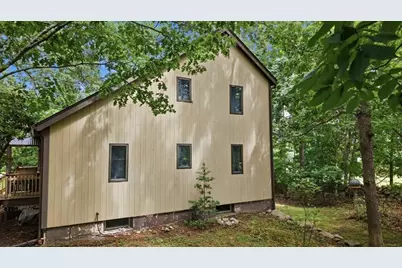1746E Drift Rd, Westport, MA 02790 - Photo 6