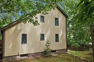 1746E Drift Rd, Westport, MA 02790 - Photo 6