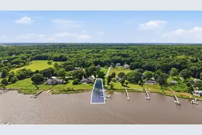 1746E Drift Rd, Westport, MA 02790 - Photo 10