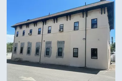 2031 Purchase St, New Bedford, MA 02740 - Photo 2