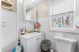 38 & 40 Hurd St, Melrose, MA 02176 - Photo 6