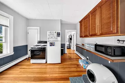 40 Lincoln Ave, Fall River, MA 02720 - Photo 10