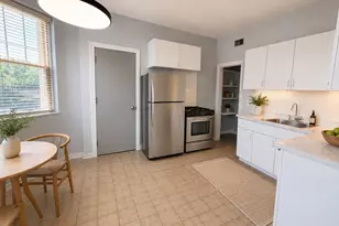 394 Riverway, Boston, MA 02115 - Photo 6