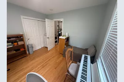 42 Ashland St #(1F), Medford, MA 02155 - Photo 2