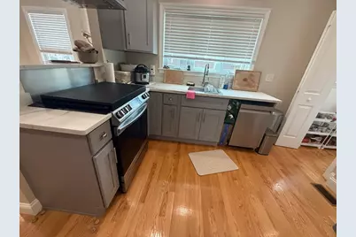 42 Ashland St #(1F), Medford, MA 02155 - Photo 8