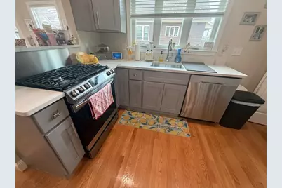 44 Ashland St #(2F), Medford, MA 02155 - Photo 12