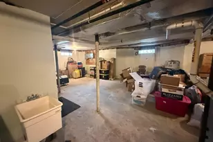 44 Ashland St, Medford, MA 02155 - Photo 38