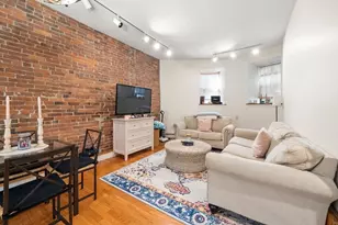 30 Peterborough, Boston, MA 02215 - Photo 2