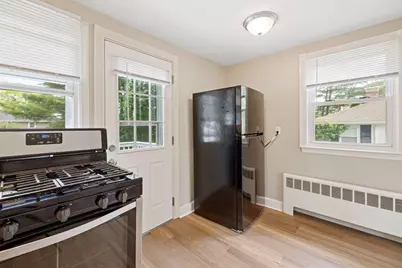 42 Neillian Street #42, Bedford, MA 01730 - Photo 10