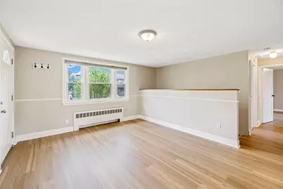 42 Neillian Street #42, Bedford, MA 01730 - Photo 6