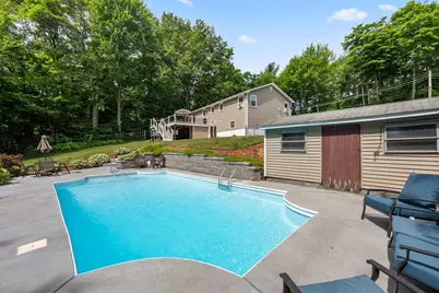 22 Barnard St, Shrewsbury, MA 01545 - Photo 34