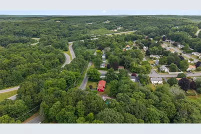22 Barnard St, Shrewsbury, MA 01545 - Photo 42