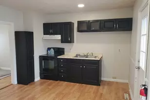 13-23 B St, Northbridge, MA 01588 - Photo 6