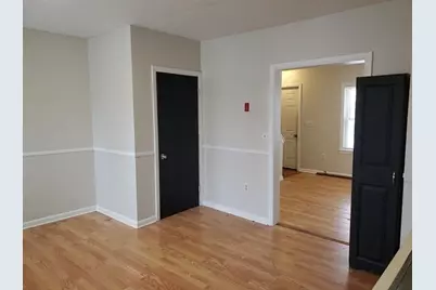 13-23 B St, Northbridge, MA 01588 - Photo 8