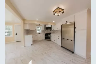 34 Guild Rd, Brockton, MA 02302 - Photo 12