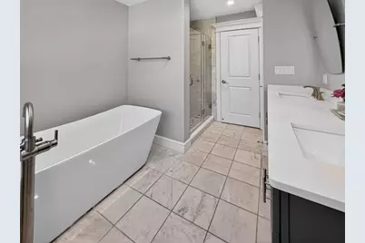 16 Walsh Road, Bedford, MA 01730 - Photo 28