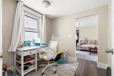 8 Saunders St, Salem, MA 01970 - Photo 12