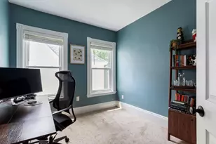 39 Mellen St, Boston, MA 02124 - Photo 10