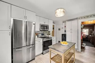 446 Plymouth St, Abington, MA 02351 - Photo 10