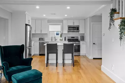 14 Everett #14-2, Medford, MA 02155 - Photo 6