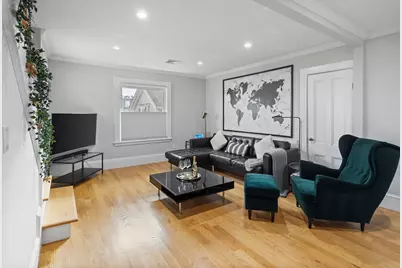 14 Everett #14-2, Medford, MA 02155 - Photo 4