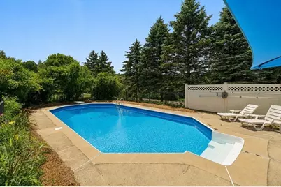 162 Main St, Southborough, MA 01772 - Photo 4