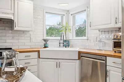 162 Main St, Southborough, MA 01772 - Photo 8