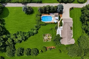 162 Main St, Southborough, MA 01772 - Photo 2