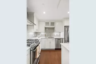 201 Elliott St #510, Beverly, MA 01915 - Photo 4