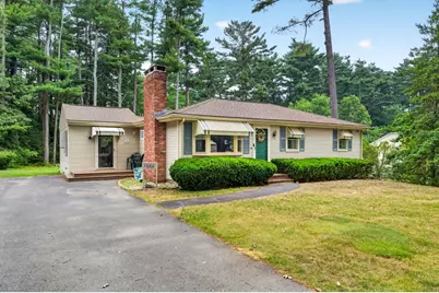 19 Pinehill St, Taunton, MA 02780 - Photo 4