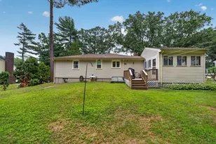 19 Pinehill St, Taunton, MA 02780 - Photo 10