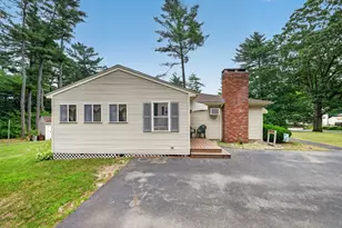 19 Pinehill St, Taunton, MA 02780 - Photo 8