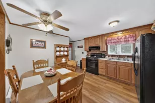 19 Pinehill St, Taunton, MA 02780 - Photo 22