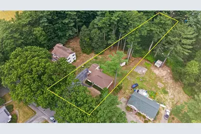 19 Pinehill St, Taunton, MA 02780 - Photo 1