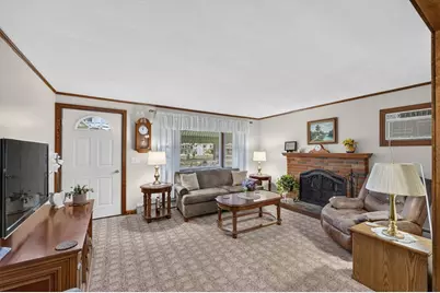 19 Pinehill St, Taunton, MA 02780 - Photo 24