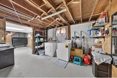 19 Pinehill St, Taunton, MA 02780 - Photo 40