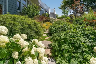70 Grapevine Road #B, Gloucester, MA 01930 - Photo 18