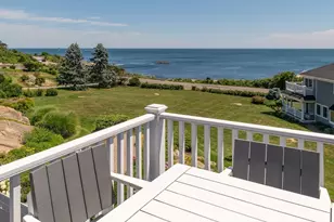 70 Grapevine Rd, Gloucester, MA 01930 - Photo 16