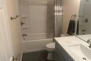 28 Farragut St, Lowell, MA 01854 - Photo 16
