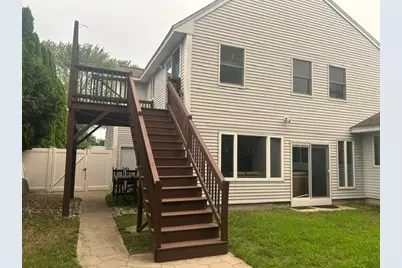 28 Farragut Street #2nd Fl., Lowell, MA 01854 - Photo 2