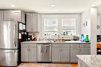 41 Glenwood Rd #1, Somerville, MA 02143 - Photo 6