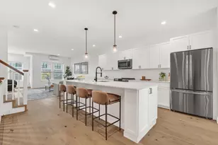 635 Main St, Wilmington, MA 01887 - Photo 2