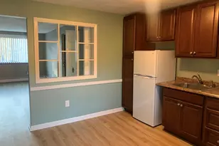 10 Colonial Dr, Andover, MA 01810 - Photo 2